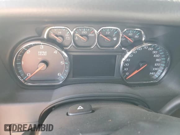 ✅ 2015 Chevrolet Suburban LT • VIN: 1GNSKJKC9FR604142 • Lot: 72096324. Wystawiony na Copart z przebiegiem Nie podano. Bezpłatny archiwum sprzedaży aukcyjnych z USA i szczegółowy raport historii pojazdu na DreamBid. Zdjęcie 9.