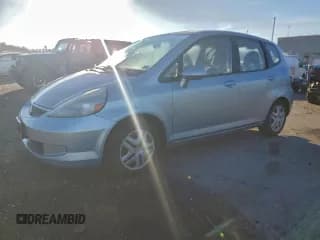 ✅ 2007 Honda Fit • VIN: JHMGD384X7S049067 • Lot: 93898075. Listed on Copart with 251,271 mi. Free auction sales archive from the USA and detailed vehicle history report at DreamBid. Image 1.