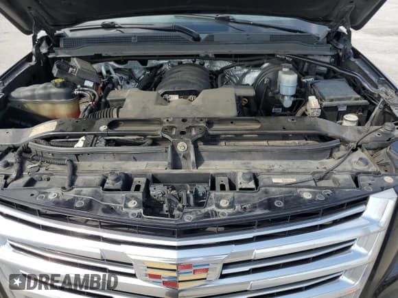 ✅ 2018 Cadillac Escalade ESV Platinum • VIN: 1GYS3KKJ8JR189750 • Lot: 58361985. Wystawiony na Copart z przebiegiem 130 275 mil. Bezpłatny archiwum sprzedaży aukcyjnych z USA i szczegółowy raport historii pojazdu na DreamBid. Zdjęcie 12.