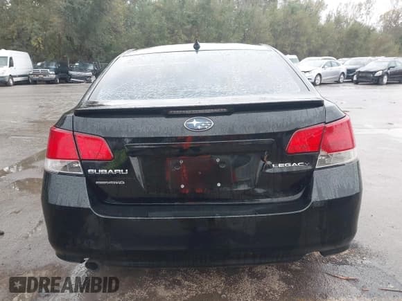 ✅ 2012 Subaru Legacy Limited • VIN: 4S3BMCK69C3016264 • Lot: 43522093. Wystawiony na IAAI z przebiegiem 163 423 mil. Bezpłatny archiwum sprzedaży aukcyjnych z USA i szczegółowy raport historii pojazdu na DreamBid. Zdjęcie 16.