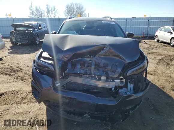 ✅ 2022 Jeep Cherokee Latitude Lux • VIN: 1C4PJMMN6ND546066 • Lot: 80801574. Wystawiony na Copart z przebiegiem 18 161 mil. Bezpłatny archiwum sprzedaży aukcyjnych z USA i szczegółowy raport historii pojazdu na DreamBid. Zdjęcie 5.