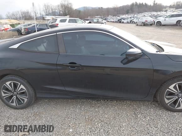 ✅ 2016 Honda Civic EX-L • VIN: 2HGFC3B70GH350393 • Лот: 41466495. Опубликован ранее на IAAI с пробегом 135 892 миль. Бесплатный доступ к архиву аукционных продаж из США и подробный отчёт об истории автомобиля на DreamBid. Изображение 13.