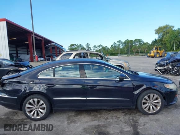 ✅ 2012 Volkswagen CC Sport • VIN: WVWMN7AN4CE515841 • Lot: 43749156. Listed on IAAI with 136,889 mi. Free auction sales archive from the USA and detailed vehicle history report at DreamBid. Image 13.