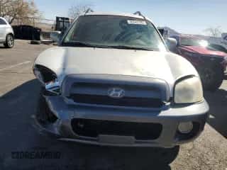 2005 Hyundai Santa Fe GLS с VIN KM8SC73D85U918453, выставлен на аукционе Copart как лот 46942725 с пробегом 186 275 миль миль и Списание • Salvage title. История ставок и продаж доступна на DreamBid. Изображение 5.