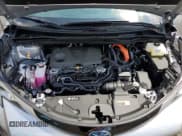 ✅ 2025 Toyota Sienna Platinum • VIN: 5TDESKFC6SS183725 • Lot: 60278845. Listed on Copart with 326 mi. Free auction sales archive from the USA and detailed vehicle history report at DreamBid. Image 12.