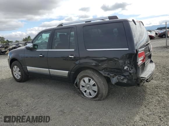 ✅ 2010 Lincoln Navigator • VIN: 5LMJJ2J51AEJ07420 • Lot: 67761675. Wystawiony na Copart z przebiegiem 123 148 mil. Bezpłatny archiwum sprzedaży aukcyjnych z USA i szczegółowy raport historii pojazdu na DreamBid. Zdjęcie 2.