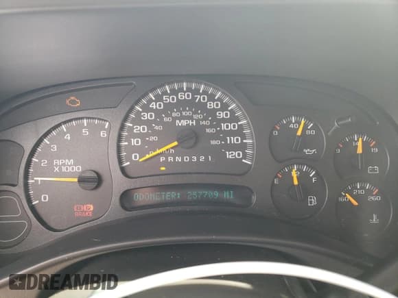 ✅ 2007 Chevrolet Silverado 1500 Work Truck • VIN: 1GCEC19XX7Z108229 • Lot: 84240575. Listed on Copart with 257,709 mi. Free auction sales archive from the USA and detailed vehicle history report at DreamBid. Image 9.