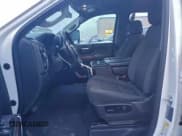 ✅ 2022 Chevrolet Silverado 2500HD LT • VIN: 1GC4YNEY0NF179067 • Лот: 93704085. Опубликован ранее на Copart с пробегом 77 136 миль. Бесплатный доступ к архиву аукционных продаж из США и подробный отчёт об истории автомобиля на DreamBid. Изображение 7.