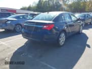 ✅ 2013 Chrysler 200 Touring • VIN: 1C3CCBBB4DN593115 • Лот: 43345635. Опубликован ранее на IAAI с пробегом 180 320 миль. Бесплатный доступ к архиву аукционных продаж из США и подробный отчёт об истории автомобиля на DreamBid. Изображение 4.