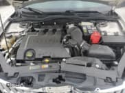 ✅ 2010 Lincoln MKZ • VIN: 3LNHL2GC5AR640417 • Lot: 87050475. Listed on Copart with 147,605 mi. Free auction sales archive from the USA and detailed vehicle history report at DreamBid. Image 11.