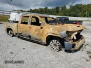 ✅ 2022 GMC Sierra 2500HD Denali • VIN: 1GT49REY2NF319222 • Lot: 85292325. Wystawiony na Copart z przebiegiem Nie podano. Bezpłatny archiwum sprzedaży aukcyjnych z USA i szczegółowy raport historii pojazdu na DreamBid. Zdjęcie 4.