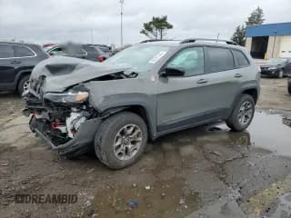 ✅ 2022 Jeep Cherokee Trailhawk • VIN: 1C4PJMBX9ND547670 • Lot: 82691545. Listed on Copart with 58,295 mi. Free auction sales archive from the USA and detailed vehicle history report at DreamBid. Image 1.