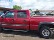 ✅ 2005 Chevrolet Silverado 2500HD LS • VIN: 1GCHK23UX5F970479 • Lot: 42342835. Wystawiony na IAAI z przebiegiem 259 879 mil. Bezpłatny archiwum sprzedaży aukcyjnych z USA i szczegółowy raport historii pojazdu na DreamBid. Zdjęcie 15.