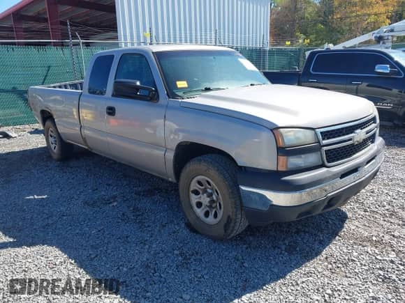 2006 Chevrolet Silverado 1500 Work Truck с VIN 1GCEK19T46E110208, выставлен на аукционе IAAI как лот 43324395 с пробегом 344 114 миль миль и . История ставок и продаж доступна на DreamBid. Изображение 1.
