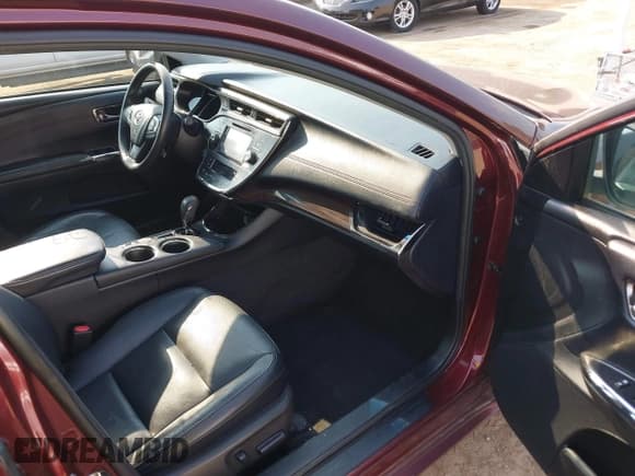 ✅ 2015 Toyota Avalon XLE Touring • VIN: 4T1BD1EB5FU043064 • Lot: 42457926. Wystawiony na IAAI z przebiegiem 177 761 mil. Bezpłatny archiwum sprzedaży aukcyjnych z USA i szczegółowy raport historii pojazdu na DreamBid. Zdjęcie 5.