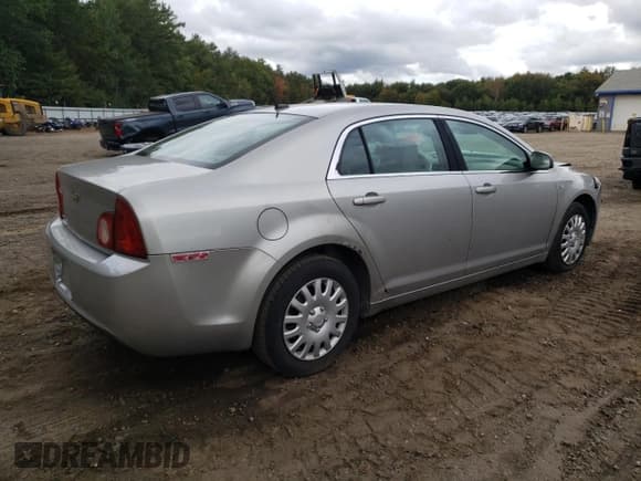 ✅ 2008 Chevrolet Malibu 1LS • VIN: 1G1ZG57B78F199444 • Lot: 72625244. Listed on Copart with 103,826 mi. Free auction sales archive from the USA and detailed vehicle history report at DreamBid. Image 3.