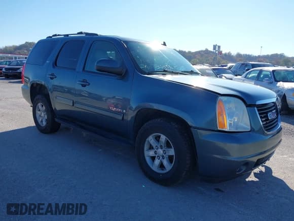 ✅ 2009 GMC Yukon SLT 4SB • VIN: 1GKFK33049R248055 • Lot: 40756058. Listed on IAAI with 163,477 mi. Free auction sales archive from the USA and detailed vehicle history report at DreamBid. Image 1.