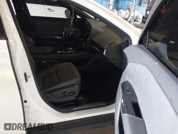 ✅ 2024 Lexus RZ 450e Premium • VIN: JTJAAAAB8RA023733 • Lot: 42319612. Listed on IAAI with 13,907 mi. Free auction sales archive from the USA and detailed vehicle history report at DreamBid. Image 5.