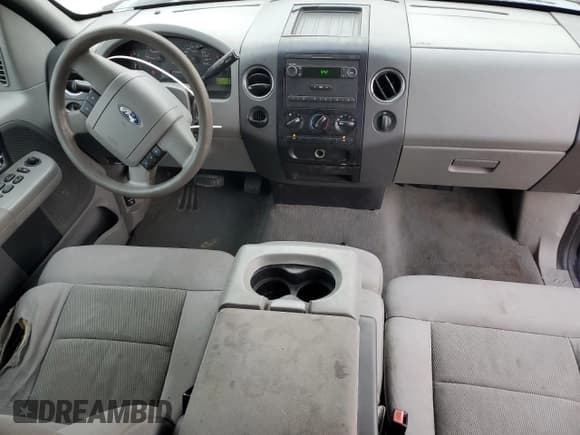 ✅ 2005 Ford F-150 XLT • VIN: 1FTPX12585NA58053 • Лот: 82781975. Опубликован ранее на Copart с пробегом 229 329 миль. Бесплатный доступ к архиву аукционных продаж из США и подробный отчёт об истории автомобиля на DreamBid. Изображение 8.