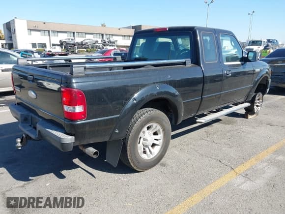 ✅ 2007 Ford Ranger XL • VIN: 1FTYR14U17PA05849 • Lot: 43654493. Wystawiony na IAAI z przebiegiem 141 180 mil. Bezpłatny archiwum sprzedaży aukcyjnych z USA i szczegółowy raport historii pojazdu na DreamBid. Zdjęcie 4.