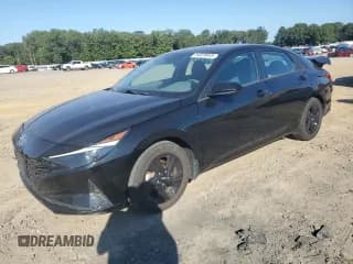 ✅ 2022 Hyundai Elantra SEL • VIN: 5NPLM4AG9NH079781 • Lot: 84029645. Listed on Copart with 41,501 mi. Free auction sales archive from the USA and detailed vehicle history report at DreamBid. Image 1.