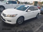 ✅ 2014 Honda Accord Sport • VIN: 1HGCR2F56EA294587 • Lot: 43682604. Wystawiony na IAAI z przebiegiem 127 999 mil. Bezpłatny archiwum sprzedaży aukcyjnych z USA i szczegółowy raport historii pojazdu na DreamBid. Zdjęcie 2.