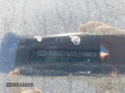 ✅ 2020 Hyundai Santa Fe SE • VIN: 5NMS23AD0LH141404 • Lot: 41870350. Wystawiony na IAAI z przebiegiem 144 109 mil. Bezpłatny archiwum sprzedaży aukcyjnych z USA i szczegółowy raport historii pojazdu na DreamBid. Zdjęcie 9.