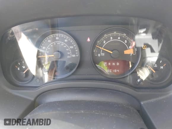 ✅ 2016 Jeep Patriot Sport • VIN: 1C4NJRBB9GD695555 • Lot: 43535616. Wystawiony na IAAI z przebiegiem 186 184 mil. Bezpłatny archiwum sprzedaży aukcyjnych z USA i szczegółowy raport historii pojazdu na DreamBid. Zdjęcie 7.