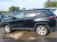 ✅ 2022 Jeep Compass Latitude • VIN: 3C4NJDBB0NT124370 • Lot: 43007081. Listed on IAAI with 34,161 mi. Free auction sales archive from the USA and detailed vehicle history report at DreamBid. Image 15.