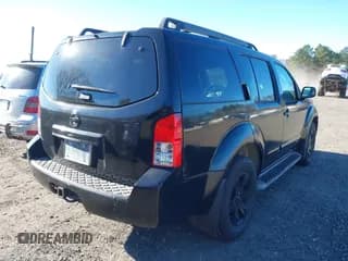 ✅ 2010 Nissan Pathfinder SE • VIN: 5N1AR1NB1AC600421 • Lot: 43727039. Wystawiony na IAAI z przebiegiem 150 636 mil. Bezpłatny archiwum sprzedaży aukcyjnych z USA i szczegółowy raport historii pojazdu na DreamBid. Zdjęcie 4.