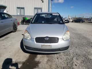 2009 Hyundai Accent Auto GLS z VIN KMHCM46C19U299011, wystawiony jako Copart lot #80142934 z przebiegiem 120 123 mil mil oraz Szkoda całkowita • Salvage title. Historia ofert i sprzedaży dostępna na DreamBid. Obrazek 5.