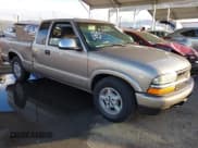 ✅ 2003 Chevrolet S-10 • VIN: 1GCDT19X238210782 • Лот: 41239274. Опубликован ранее на IAAI с пробегом 149 055 миль. Бесплатный доступ к архиву аукционных продаж из США и подробный отчёт об истории автомобиля на DreamBid. Изображение 1.