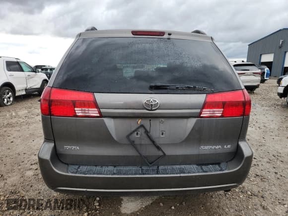 ✅ 2005 Toyota Sienna LE • VIN: 5TDZA23C65S356205 • Lot: 87314625. Listed on Copart with 301,237 mi. Free auction sales archive from the USA and detailed vehicle history report at DreamBid. Image 6.