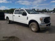 ✅ 2019 Ford F-250 XL • VIN: 1FT7W2B64KEC54746 • Lot: 86482715. Listed on Copart with 233,699 mi. Free auction sales archive from the USA and detailed vehicle history report at DreamBid. Image 4.