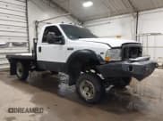 ✅ 2002 Ford F-250 XL • VIN: 1FTNF21LX2EA20125 • Lot: 41371100. Wystawiony na IAAI z przebiegiem 127 245 mil. Bezpłatny archiwum sprzedaży aukcyjnych z USA i szczegółowy raport historii pojazdu na DreamBid. Zdjęcie 1.