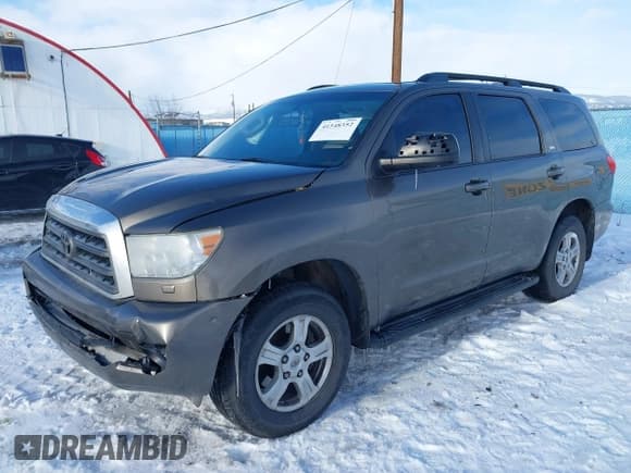 ✅ 2012 Toyota Sequoia SR5 • VIN: 5TDBY5G11CS071643 • Лот: 41548352. Опубликован ранее на IAAI с пробегом 175 509 миль. Бесплатный доступ к архиву аукционных продаж из США и подробный отчёт об истории автомобиля на DreamBid. Изображение 2.
