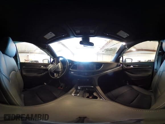 ✅ 2024 Buick Enclave Essence • VIN: 5GAERBKW4RJ108994 • Lot: 42308546. Listed on IAAI with 35,115 mi. Free auction sales archive from the USA and detailed vehicle history report at DreamBid. Image 18.