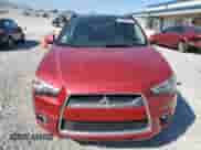 2011 Mitsubishi Outlander SE с VIN JA4AP4AUXBZ012898, выставлен на аукционе Copart как лот 86888155 с пробегом 124 779 миль миль и Списание • Salvage title. История ставок и продаж доступна на DreamBid. Изображение 5.