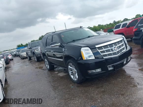 ✅ 2014 Cadillac Escalade Platinum • VIN: 1GYS4DEF7ER118044 • Лот: 42489574. Опубликован ранее на IAAI с пробегом 103 656 миль. Бесплатный доступ к архиву аукционных продаж из США и подробный отчёт об истории автомобиля на DreamBid. Изображение 1.