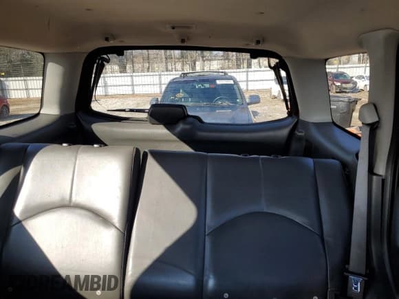 ✅ 2003 Mazda Tribute ES • VIN: 4F2CZ061X3KM04404 • Lot: 42708145. Wystawiony na Copart z przebiegiem 185 561 mil. Bezpłatny archiwum sprzedaży aukcyjnych z USA i szczegółowy raport historii pojazdu na DreamBid. Zdjęcie 10.