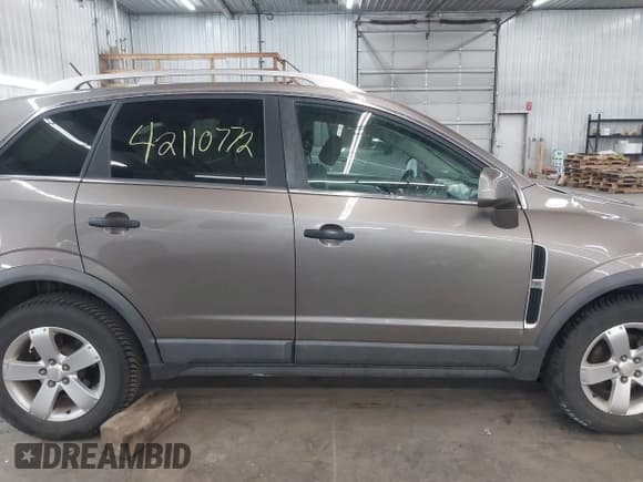 ✅ 2012 Chevrolet Captiva Sport LS • VIN: 3GNAL2EK2CS558082 • Lot: 42110772. Wystawiony na IAAI z przebiegiem 83 253 mil. Bezpłatny archiwum sprzedaży aukcyjnych z USA i szczegółowy raport historii pojazdu na DreamBid. Zdjęcie 14.