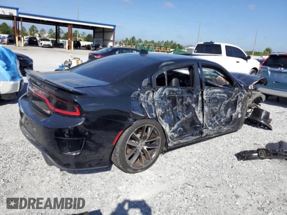 ✅ 2018 Dodge Charger R/T Scat Pack • VIN: 2C3CDXGJ4JH115002 • Лот: 84652835. Опубликован ранее на Copart с пробегом 66 175 миль. Бесплатный доступ к архиву аукционных продаж из США и подробный отчёт об истории автомобиля на DreamBid. Изображение 3.