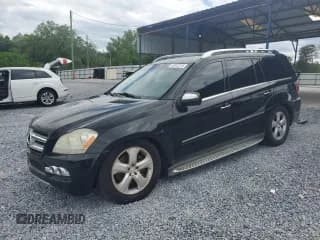 ✅ 2010 Mercedes-Benz GL 450 • VIN: 4JGBF7BE1AA588684 • Лот: 55812215. Опубликован ранее на Copart с пробегом 198 836 миль. Бесплатный доступ к архиву аукционных продаж из США и подробный отчёт об истории автомобиля на DreamBid. Изображение 1.