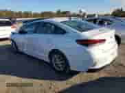 2018 Hyundai Sonata SE z VIN 5NPE24AF7JH599770, wystawiony jako Copart lot #87053675 z przebiegiem 72 898 mil mil oraz Szkoda całkowita • Salvage title. Historia ofert i sprzedaży dostępna na DreamBid. Obrazek 2.
