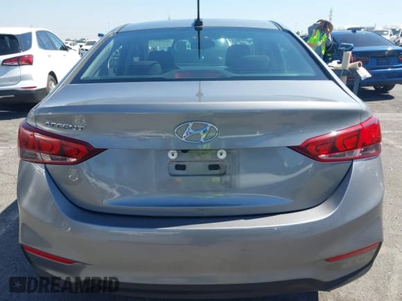 ✅ 2022 Hyundai Accent Limited • VIN: 3KPC34A65NE157519 • Lot: 43359114. Wystawiony na IAAI z przebiegiem 47 046 mil. Bezpłatny archiwum sprzedaży aukcyjnych z USA i szczegółowy raport historii pojazdu na DreamBid. Zdjęcie 16.