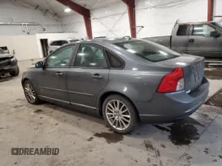 ✅ 2010 Volvo S40 • VIN: YV1390MSXA2490543 • Lot: 92278925. Listed on Copart with 87,600 mi. Free auction sales archive from the USA and detailed vehicle history report at DreamBid. Image 2.