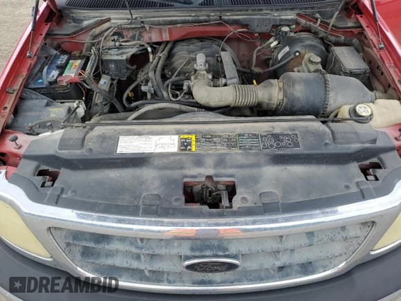 ✅ 2004 Ford F-150 XL • VIN: 2FTRF172X4CA43813 • Лот: 67863075. Опубликован ранее на Copart с пробегом Не указан. Бесплатный доступ к архиву аукционных продаж из США и подробный отчёт об истории автомобиля на DreamBid. Изображение 11.