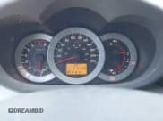 ✅ 2010 Toyota RAV4 • VIN: 2T3BF4DV3AW076684 • Лот: 43235096. Опубликован ранее на IAAI с пробегом 213 128 миль. Бесплатный доступ к архиву аукционных продаж из США и подробный отчёт об истории автомобиля на DreamBid. Изображение 7.