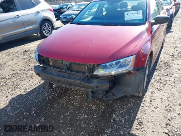 ✅ 2016 Volkswagen Jetta S • VIN: 3VW267AJ5GM228507 • Lot: 43653543. Wystawiony na IAAI z przebiegiem 159 840 mil. Bezpłatny archiwum sprzedaży aukcyjnych z USA i szczegółowy raport historii pojazdu na DreamBid. Zdjęcie 6.