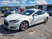 ✅ 2013 Tesla Model S Performance • VIN: 5YJSA1CP8DFP15538 • Lot: 43455805. Wystawiony na IAAI z przebiegiem Nie podano. Bezpłatny archiwum sprzedaży aukcyjnych z USA i szczegółowy raport historii pojazdu na DreamBid. Zdjęcie 18.
